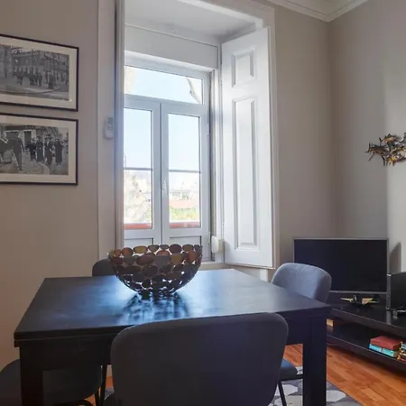 Apartamento Alfama Graca District Typical & Bright , 3 Bedroom With Ac 1st Floor *