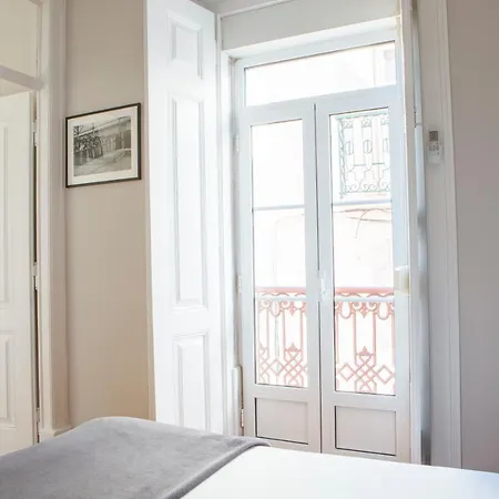 Alfama Graça Neighbourhood Typical&bright 1st Floor Appartement