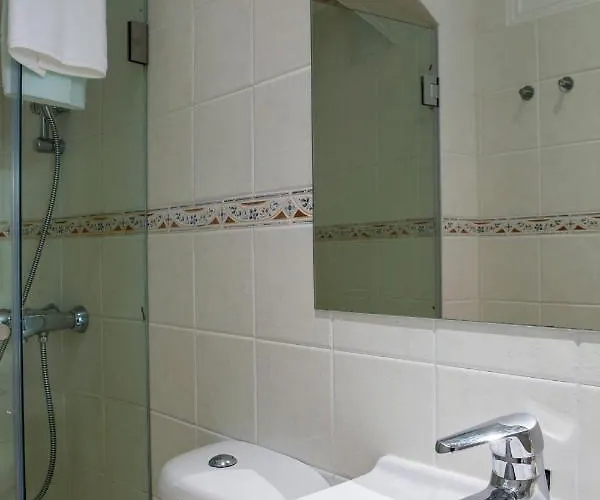 Alfama Graça Neighbourhood Typical&bright 1st Floor * Lisboa