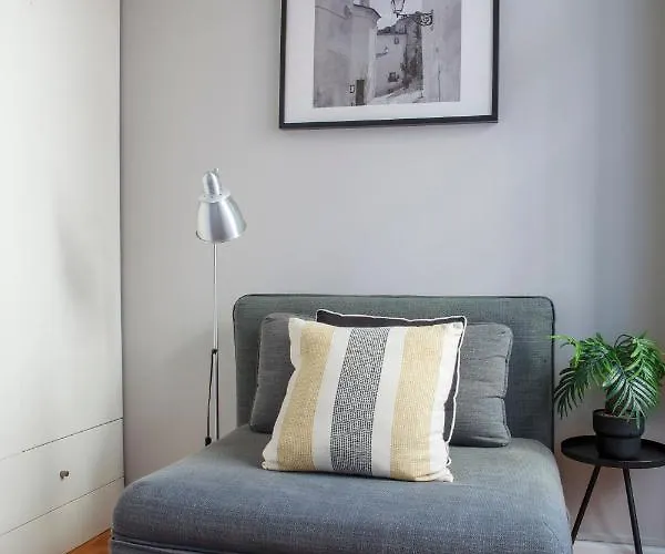 Alfama Graça Neighbourhood Typical&bright 1st Floor Apartamento *